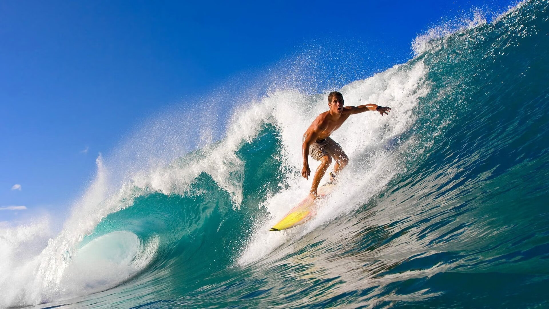 STARRYSKY SPORTS-《王者荣耀》“荣耀之战”线上争霸赛，冠军队伍争夺激烈！