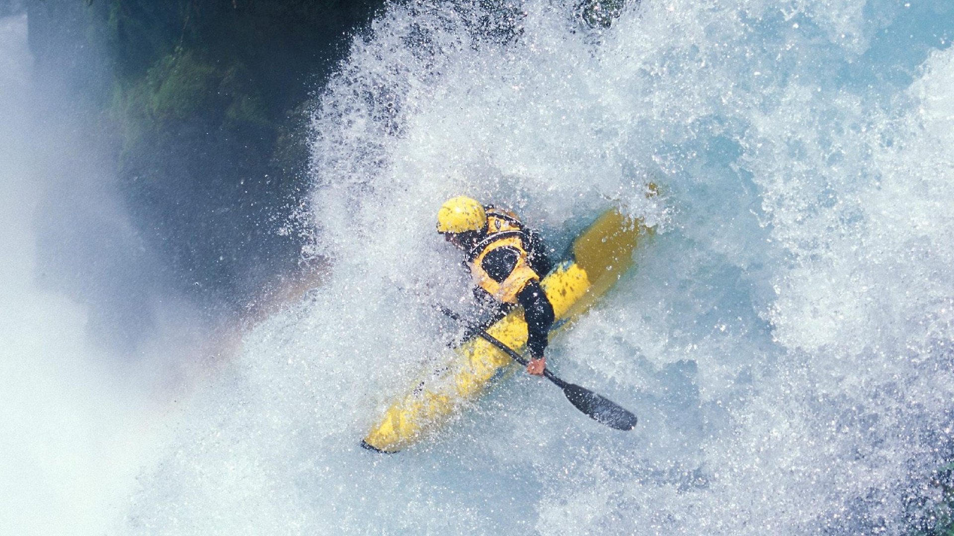 电竞少年短视频操作热度爆棚，电竞少年专题片